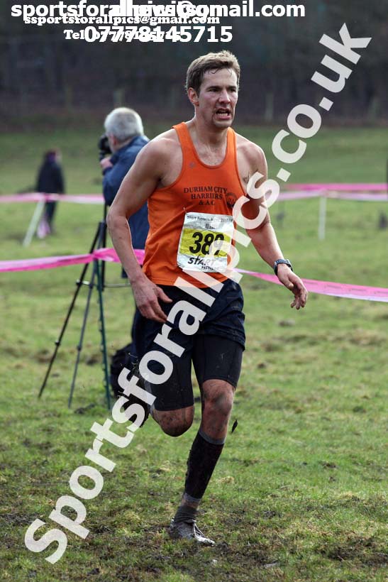 Senior men, Start Fitness NEHL, Thornley Hill Farm, Peterlee, County Durham. Photo: David T. Hewitson/Sports for All Pics